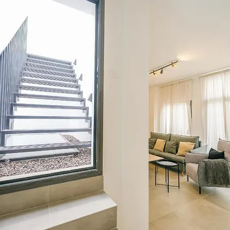 Διαμέρισμα Moott Homes Casa De Leones Apto 1 *