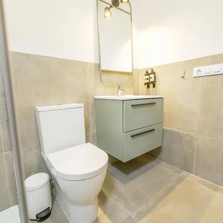 Apartamento Moott Homes Casa De Leones Apto 1 *